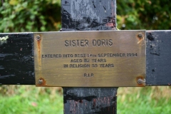 Ditchingham - All Hallows Graveyard - Doris (Sister) 1994 (2)