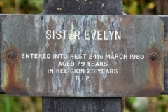 Ditchingham - All Hallows Graveyard - Evelyn (Sister) 1980 (2)