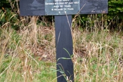 Ditchingham - All Hallows Graveyard - Mabel (Sister) 1957 (1)