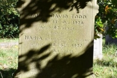 Ditchingham - Cemetery - Todd, James D. 1926, Maria 1927